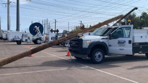 Here's how to stay safe if a power line falls on your car during Arizona's monsoon season