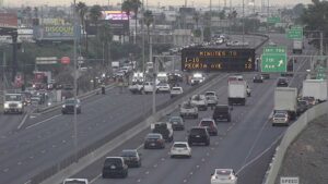 1 driver killed, another seriously injured in wrong-way collision on Phoenix freeway