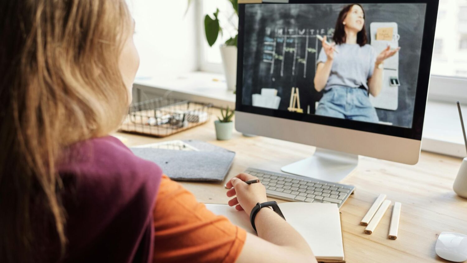 Virtual school offers AI in education, personalized learning...
