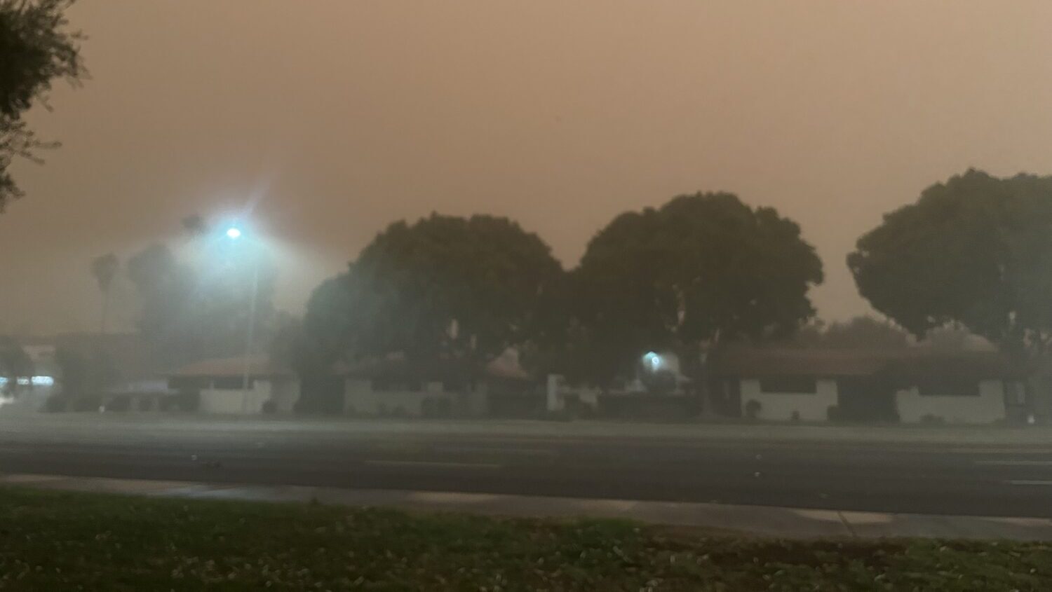 More than 40,000 Arizonans around the Valley were left without power on Monday night as dust, rain ...