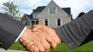 Arizona adds $5M to program that helps 1st-time homebuyers