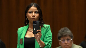 Democratic Arizona lawmaker draws GOP pushback with post about ICE activity
