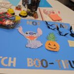1 Darn Cool School at Phoenix Children's Hospital helps kids staying at the hospital keep up with schoolwork. (Shira Tanzer/KTAR News)