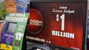 8 Arizona Powerball players win at least $50K over Labor Day weekend as jackpot swells to $1.3B