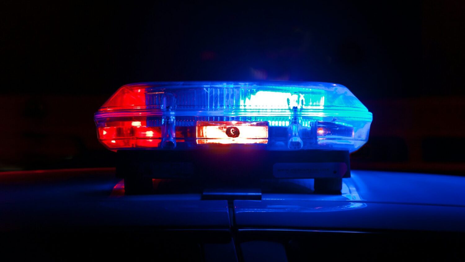 Two adults and four juveniles were arrested early Monday morning after running from police in Scott...