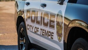 3 hurt in alleged attempted robbery, shooting near Tempe Town Lake