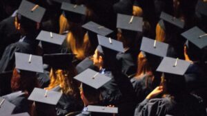 New FAFSA scholarship to hand out $50,000 for Arizona high schoolers