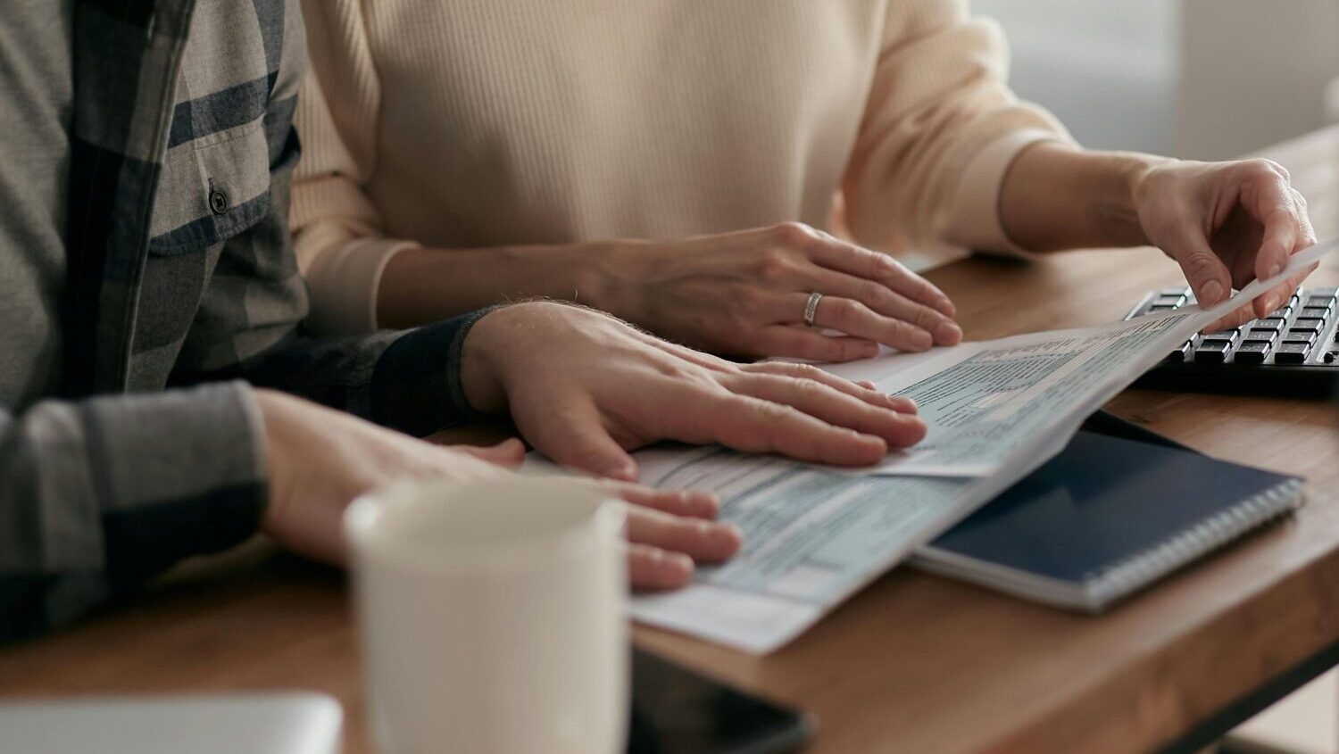 Dave Ramsey says financial responsibility marriage broke people can't help broke people...