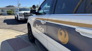 South Phoenix crash leaves 2 dead, 1 hospitalized with signs of impairment