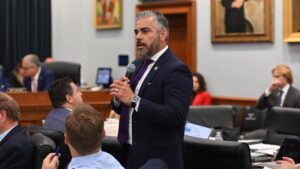 Rep. Juan Ciscomani breaks down bipartisan health care plan in face of possible ACA increase