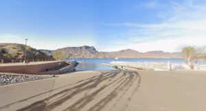 California woman drowns in Lake Havasu after falling off houseboat