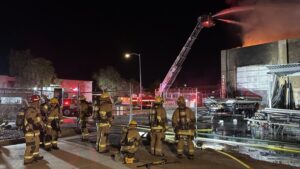 4 businesses affected by structure fire in north Phoenix