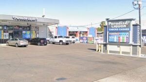 Powerball ticket from Phoenix liquor store wins $100,000 as jackpot nears $1 billion