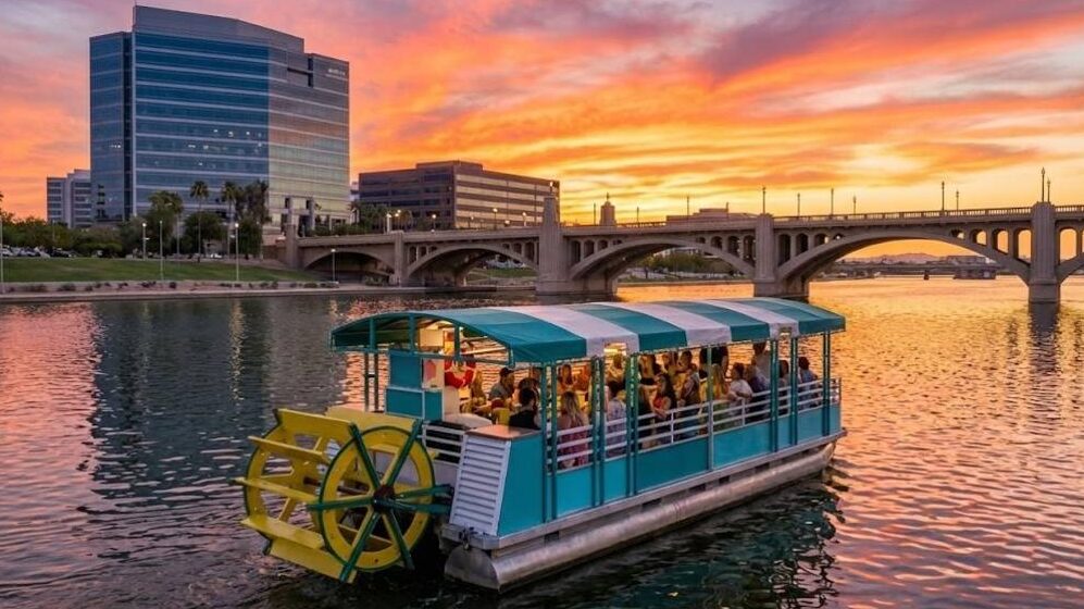 Tempe Boat Cruisin'...
