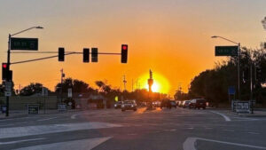 Phoenix ties record for hottest temperature recorded in February