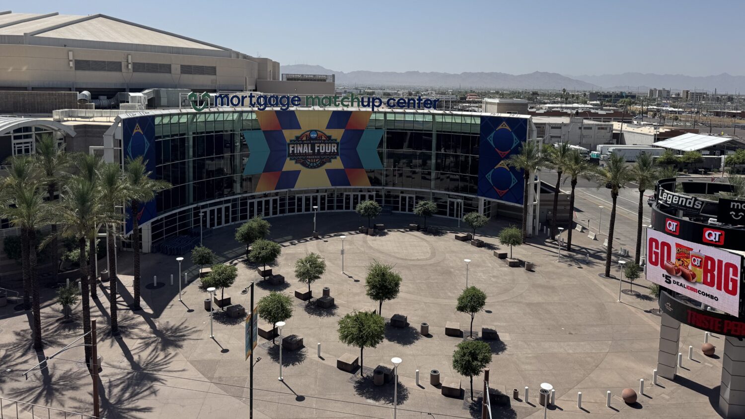The city of Phoenix previews security protocols ahead of the NCAA Women's Final Four. (Heidi Hommel...