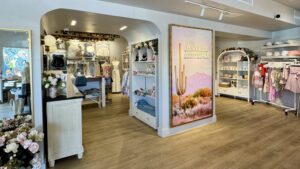 Scottsdale's Lucky Rose Boutique invites shoppers to grand opening