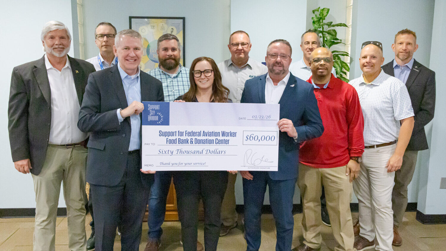 Local businesses have donated more than $118,000 to unpaid federal workers since Phoenix Sky Harbor...