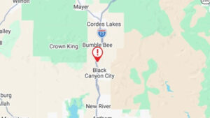 I-17 traffic diverted to flex lanes after rollover crash north of Valley