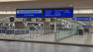 2 Sky Harbor security checkpoints closed due to TSA staffing shortages