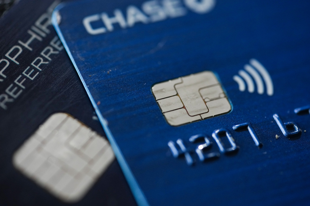 Tips toward reaching your goal of financial independence. (AP Photo/Jenny Kane)...