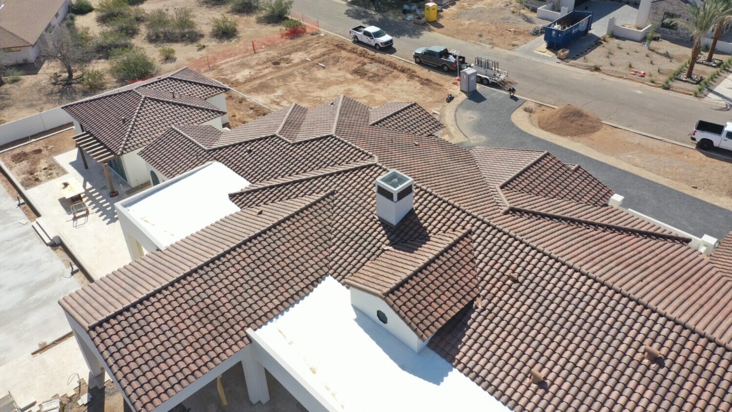 (Photo via Pinnacle Roofing)...
