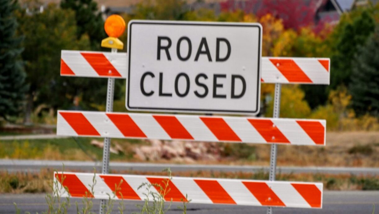 A section of Shea Boulevard in northeast Scottsdale was temporarily closed Monday morning while cre...