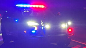 3 dead, 4 hospitalized after passenger van with 12 occupants crashes in Arizona