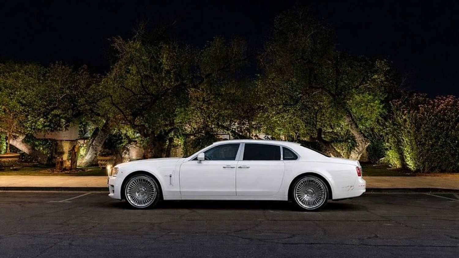 Anhelo is offering an exclusive dining experience dubbed The Ultimate Night of Indulgence for $2,50...