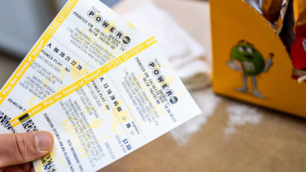 An Arizona Powerball Player won $150,000 in Monday's night drawing....