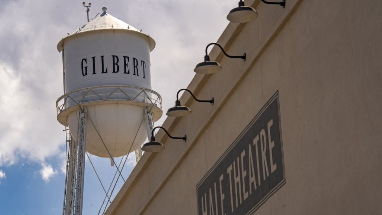 Megachurch wins auction for 19-acre Gilbert parcel...