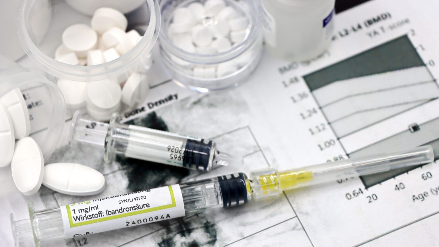 An Arizona man admitted to selling illegal substances that mimic the effects of anabolic steroids, ...