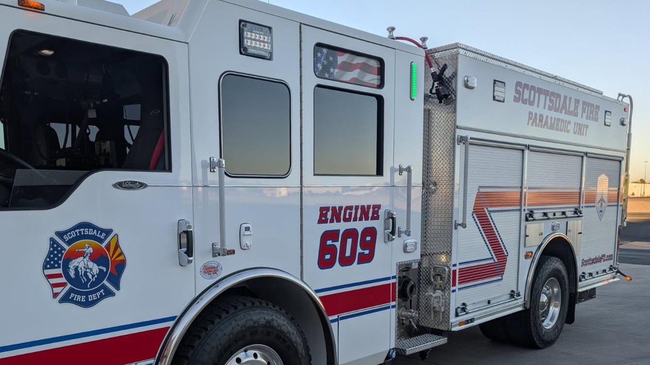 Scottsdale Fire Department contains blaze near TPC Scottsdale...