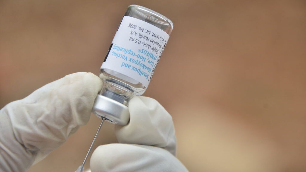 Department of Health confirms first case of Clade I mpox in Arizona but says public risk low - KTAR News 92.3 FM