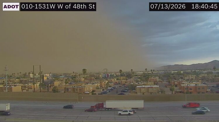 Related Monsoon activity expected all week; Phoenix's long dry spell ends with 0.01 inchesFloo...
