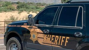 Pedestrian dead after early-morning collision near Tolleson
