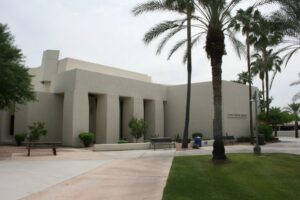 Solange Whitehead takes early lead in Scottsdale City Council primary