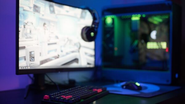 Computer problems usually have one of three potential solutions: repair, upgrade or replace. Here's how to determine which one is right for you.