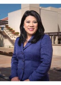 Kimberly Yee leading Tom Horne in bitter GOP primary for Arizona schools chief