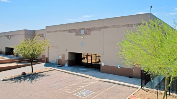 North Metal & Chemical purchased this warehouse at 1401 S. Siesta Lane in Tempe for $6.1 million. (MadridMedia photo)