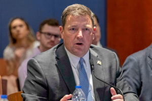 Trump loyalist Ed Martin is leaving the Justice Department to focus on election ‘legal battles’