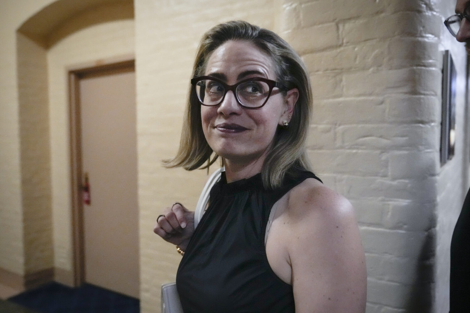 Kyrsten Sinema testifies about affair with bodyguard as ‘homewrecker’ lawsuit nears ruling