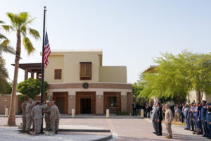 US diplomats and family members slowly begin to return to the Mideast embassies