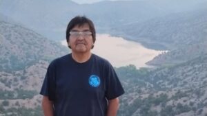 San Carlos Apache fire crew member dies while supporting fight against Frijoles Fire