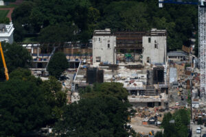 Supreme Court lets White House continue construction on Trump’s $400 million ballroom