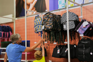 US consumer confidence falls to lowest level in 7 months as gas prices remain elevated