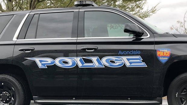 Man who was shot crashes into Avondale home - KTAR