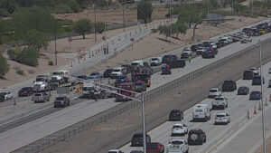 Crash closes part of westbound Loop 202 Santan Freeway in East Valley