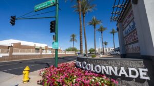 Camelback Colonnade redevelopment clears hurdle, eyeing rezoning
