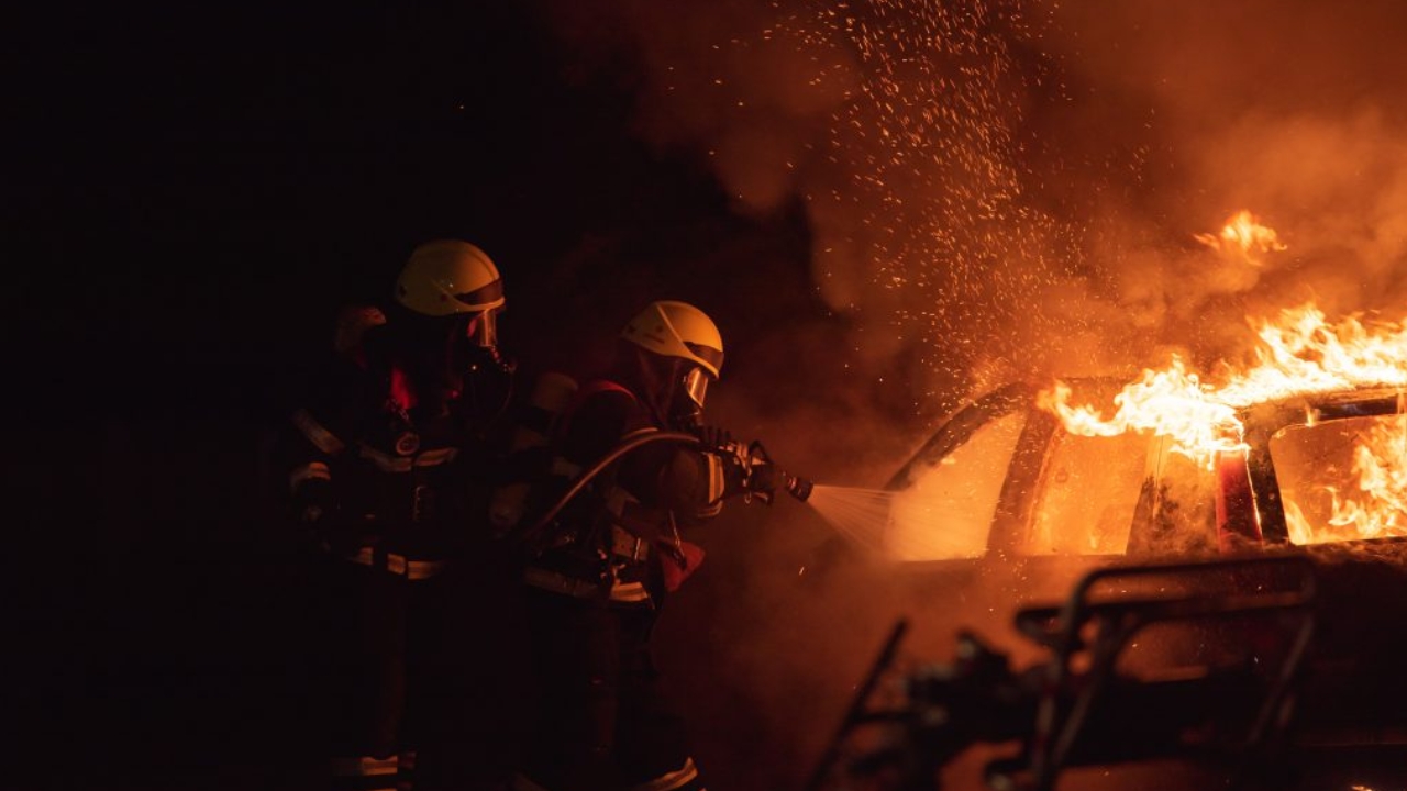 Body found after car fire extinguished in Gilbert...